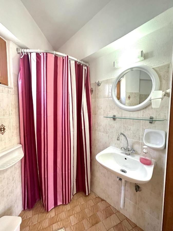 Lissos Rooms Сугия Екстериор снимка