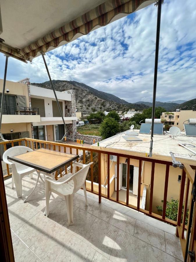 Lissos Rooms Сугия Екстериор снимка
