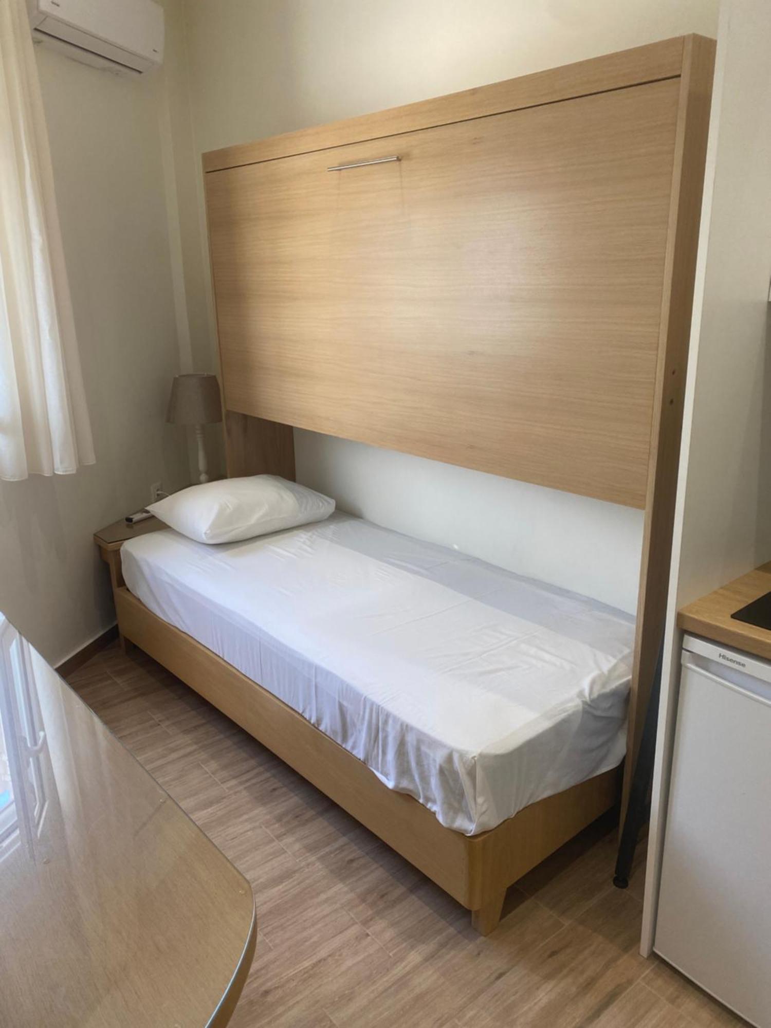 Lissos Rooms Сугия Екстериор снимка